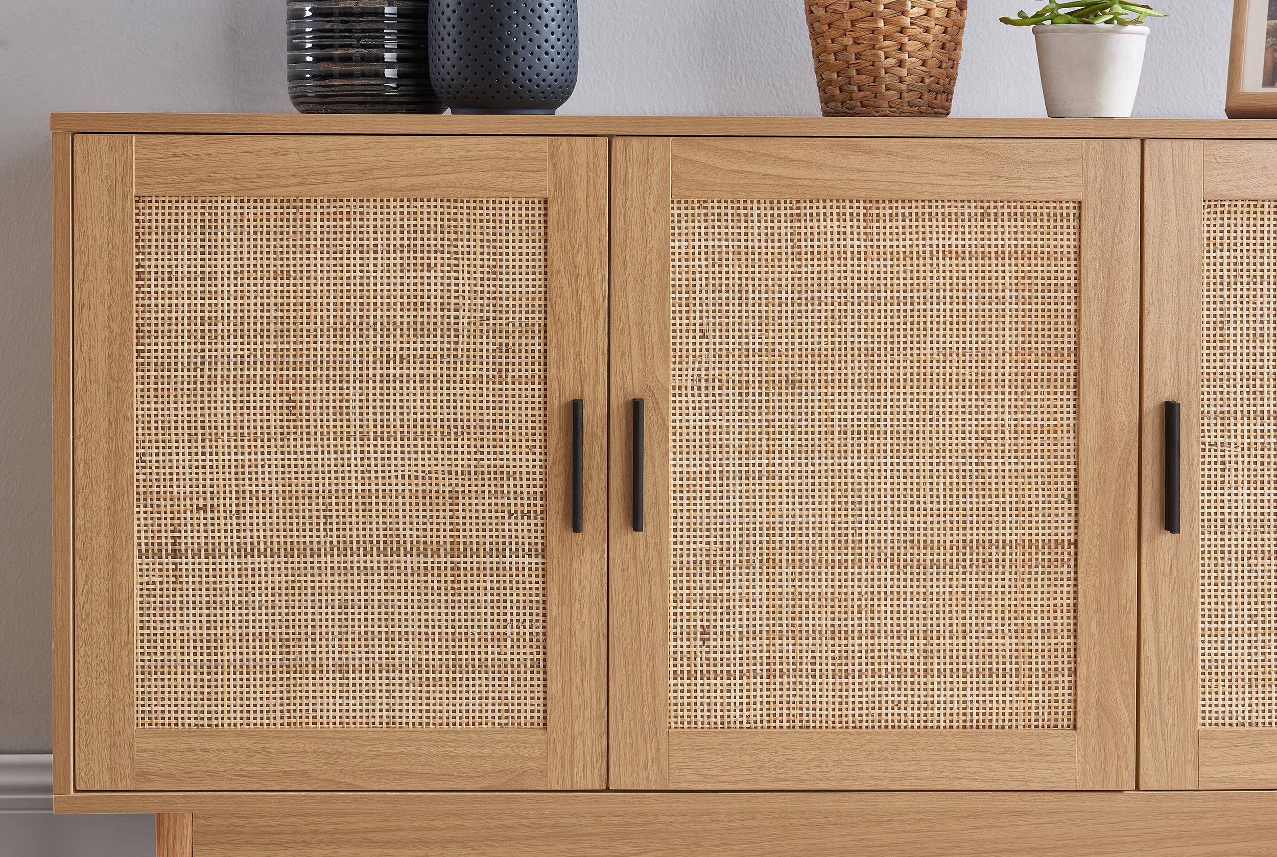 AMANA Rattan Cane Sideboard with Oak Effect and 3 Doors - Light wood