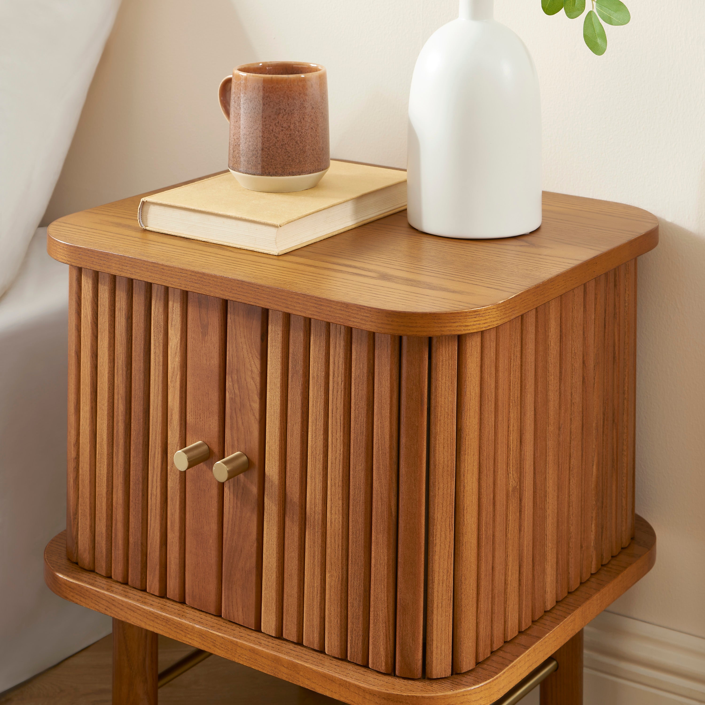 ERNEST Bedside Table