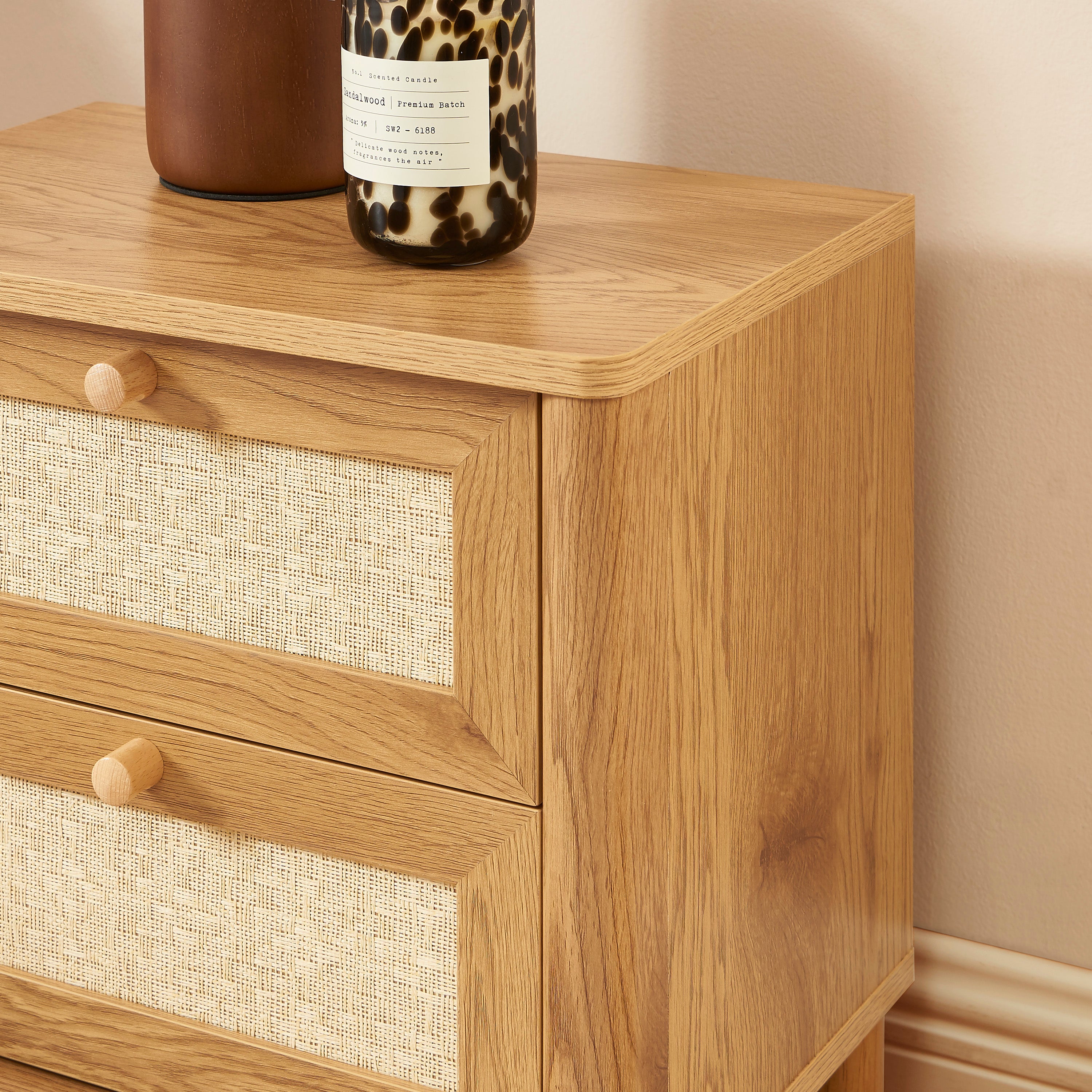 HAIDA Nightstand with Drawer