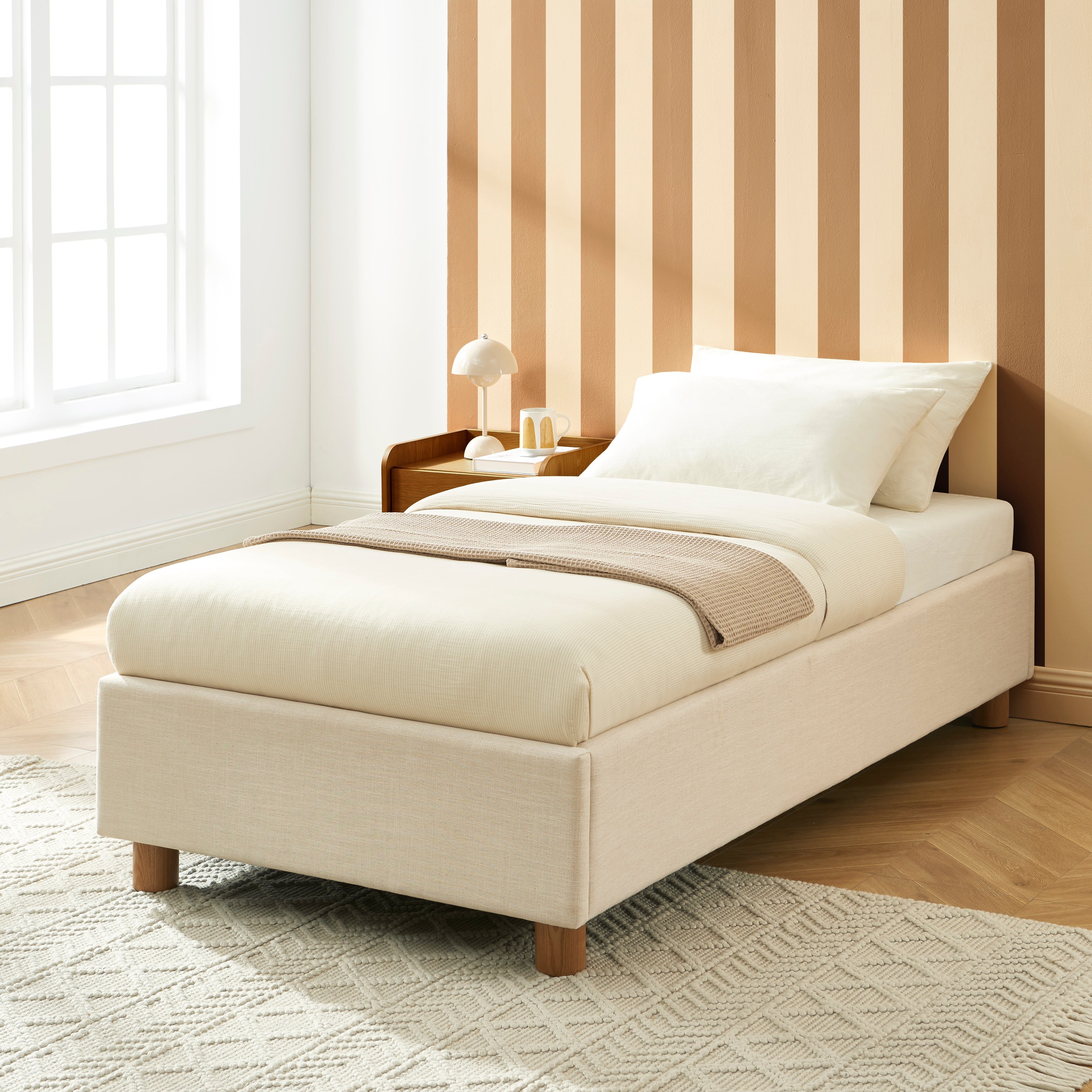 KORALL Upholstered Storage Bed with Slatted Base – Off-White