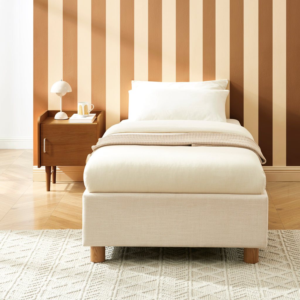 KORALL Upholstered Storage Bed with Slatted Base – Off-White