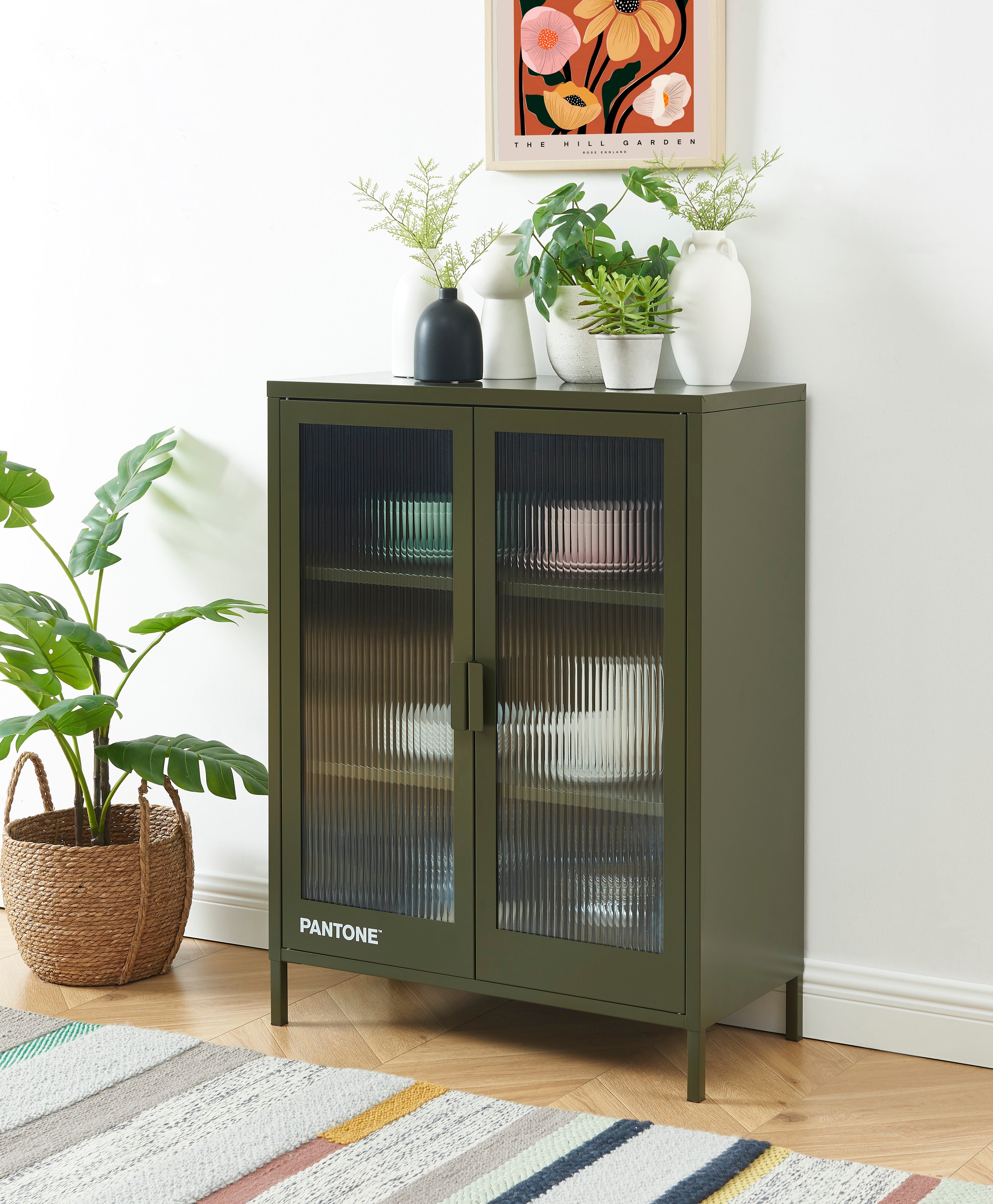 PANTONE® Fluted Glass Sideboard – Olive green