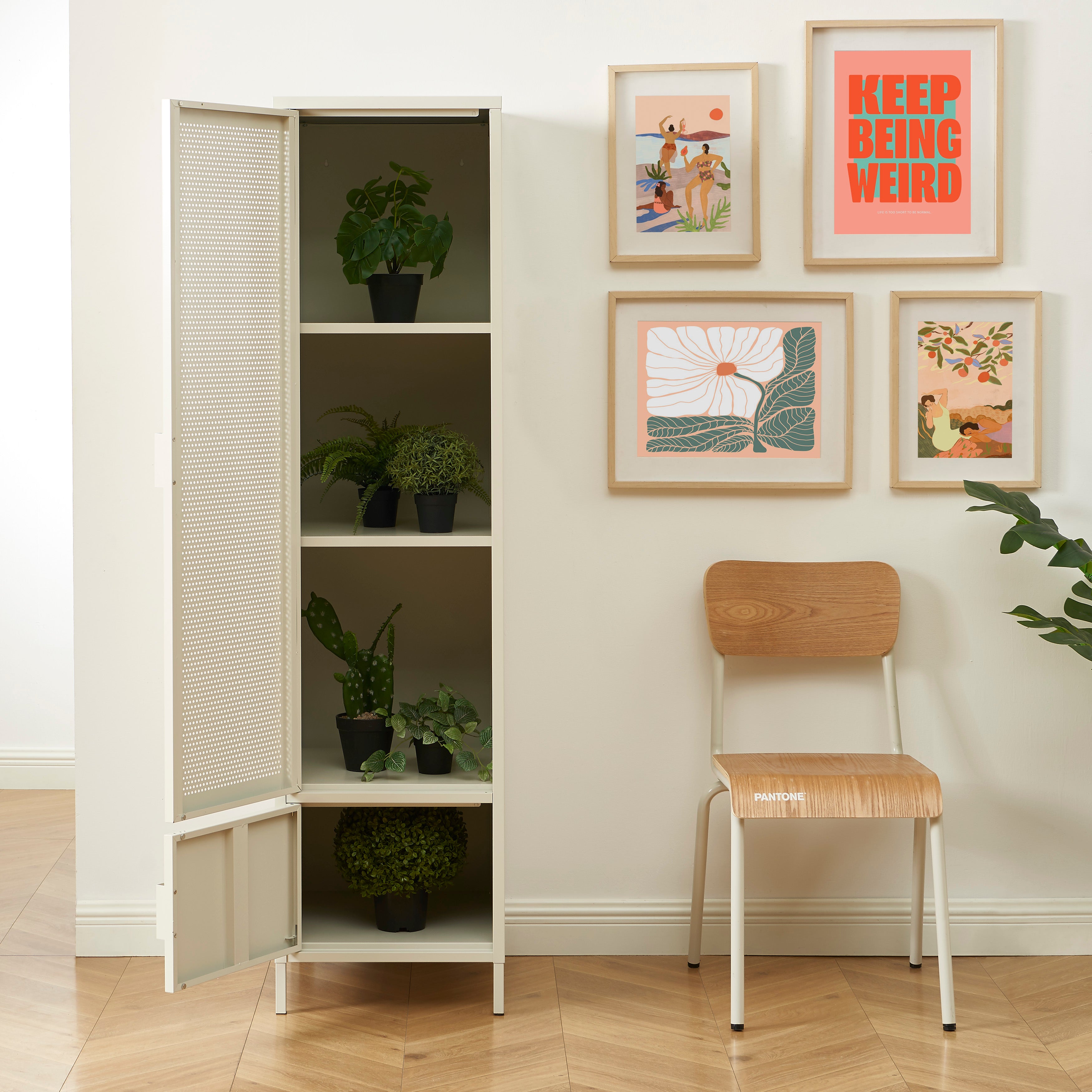 PANTONE® Metal Wardrobe – Sand