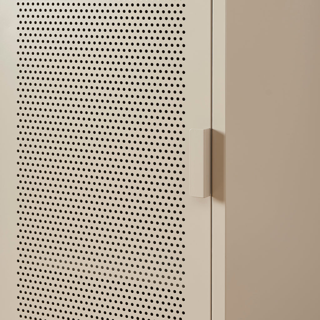 PANTONE® Metal Wardrobe – Taupe