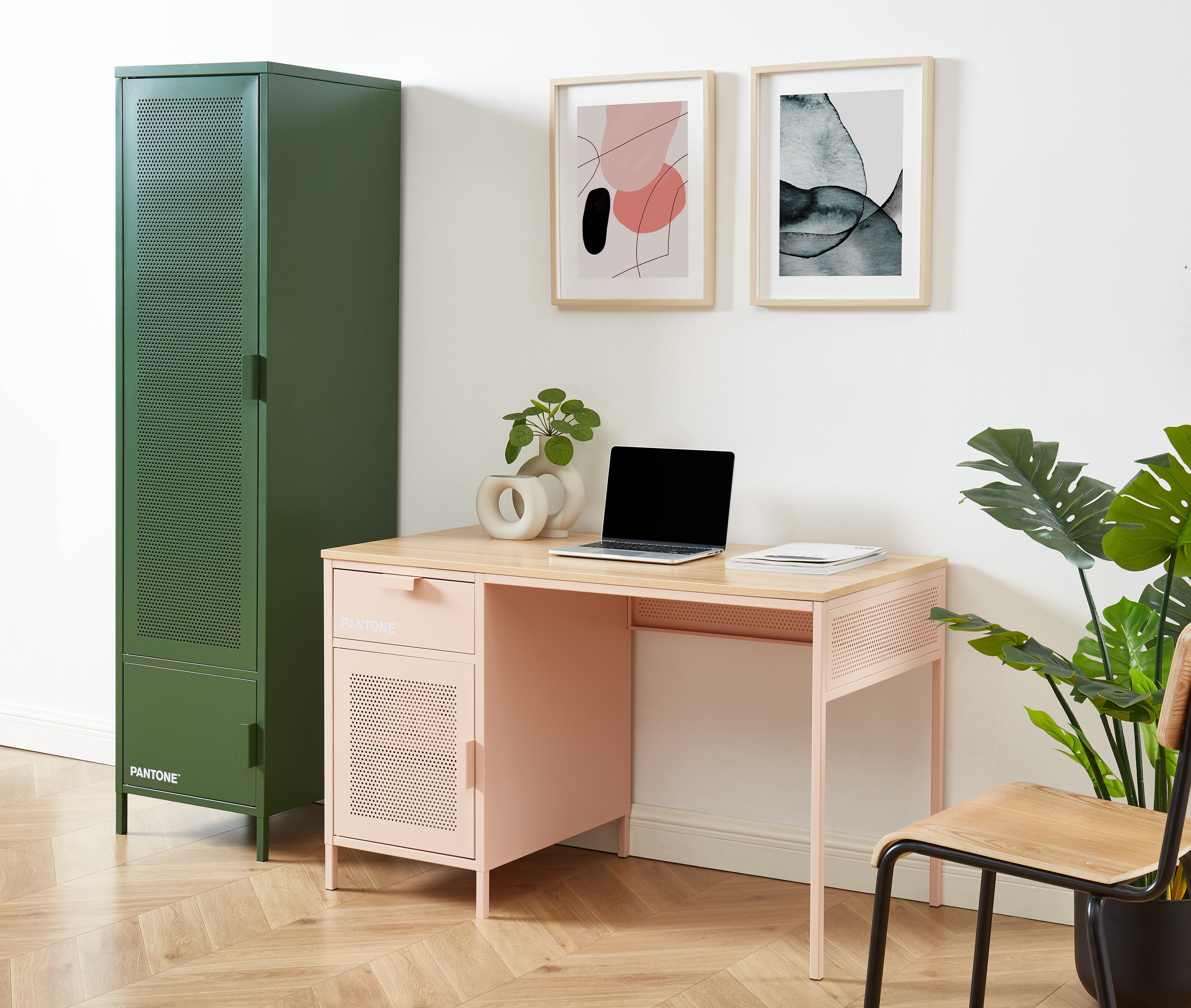 PANTONE® Metal Desk – Pink