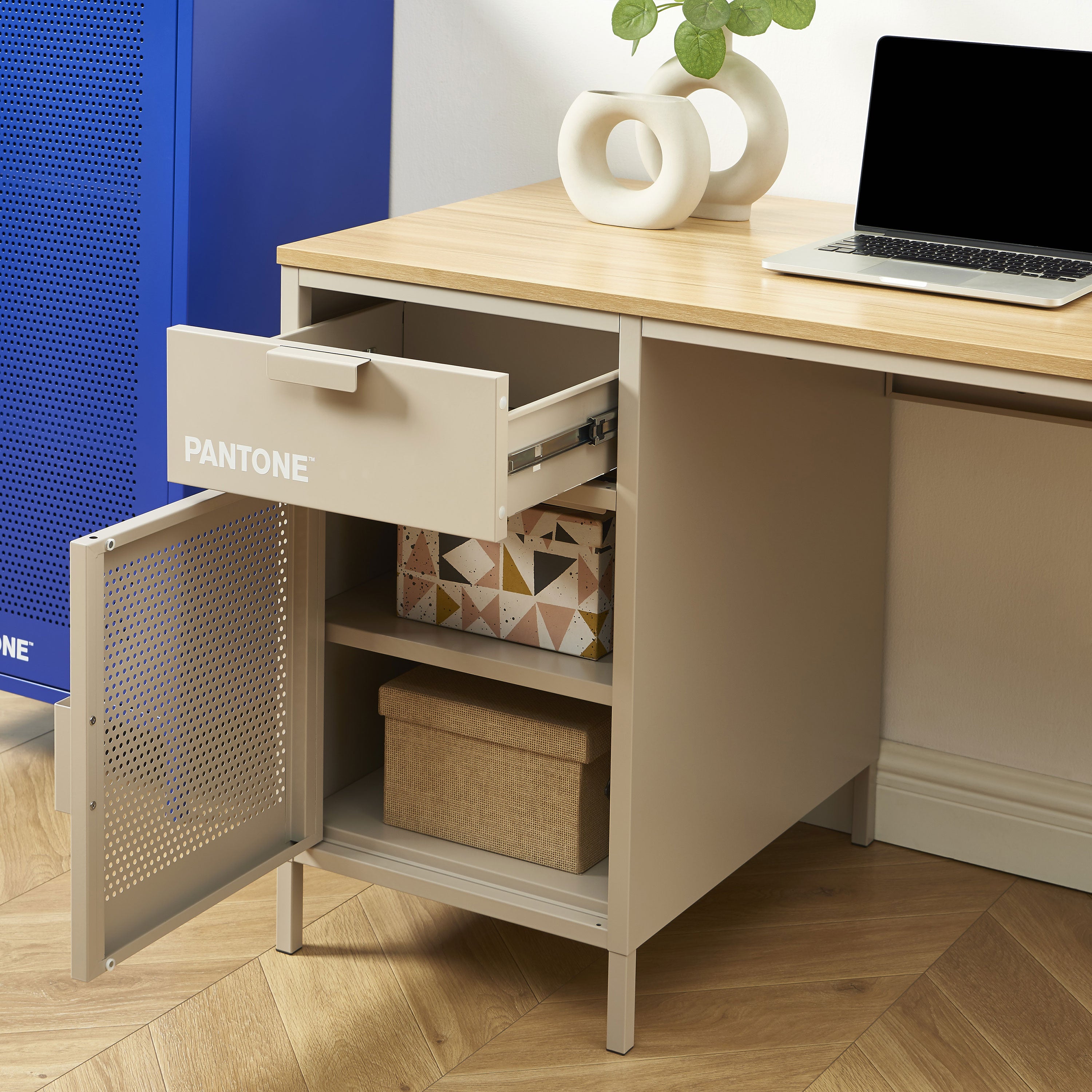 PANTONE® Metal Desk – Taupe