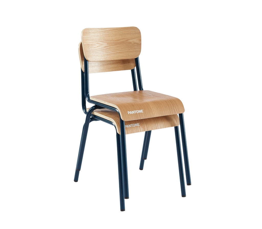 PANTONE® Set of 2 Dining Chairs with Ash Veneer Seat and Metal Legs – Midnight blue