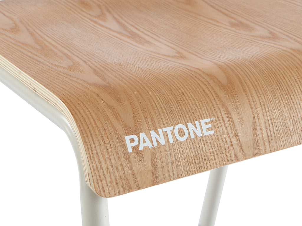 PANTONE® Set of 2 Dining Chairs with Ash Veneer Seat and Metal Legs – Sand
