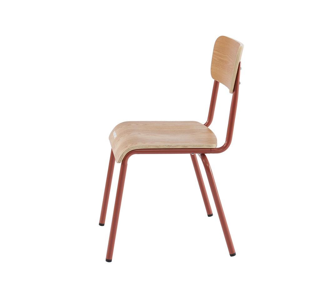 PANTONE® Set of 2 Dining Chairs with Ash Veneer Seat and Metal Legs – Terracotta