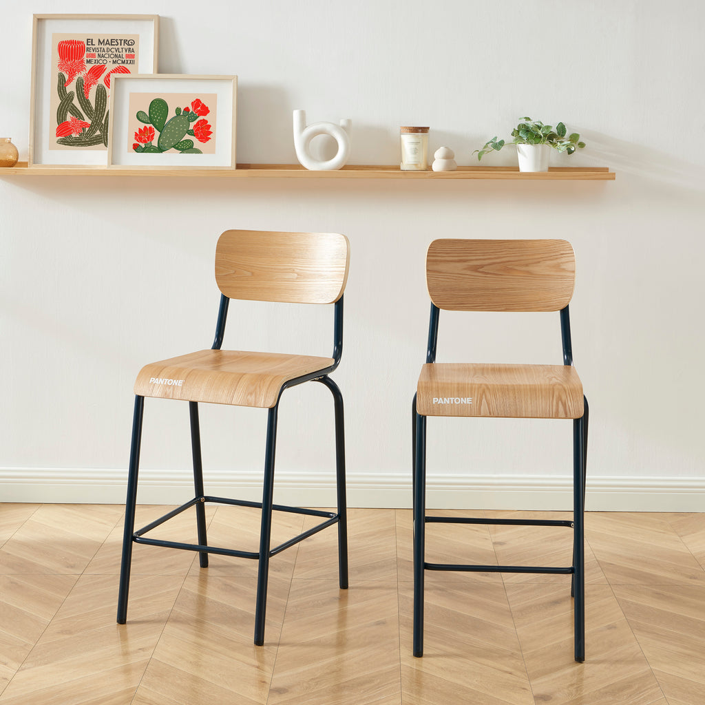 PANTONE® Set of 2 Bar Chairs with Ash Veneer Seat and Metal Legs – Midnight blue