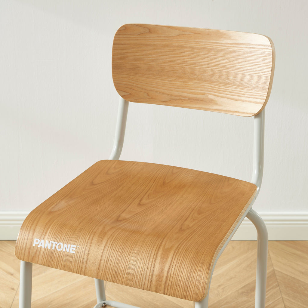 PANTONE® Set of 2 Bar Chairs with Ash Veneer Seat and Metal Legs – Sand