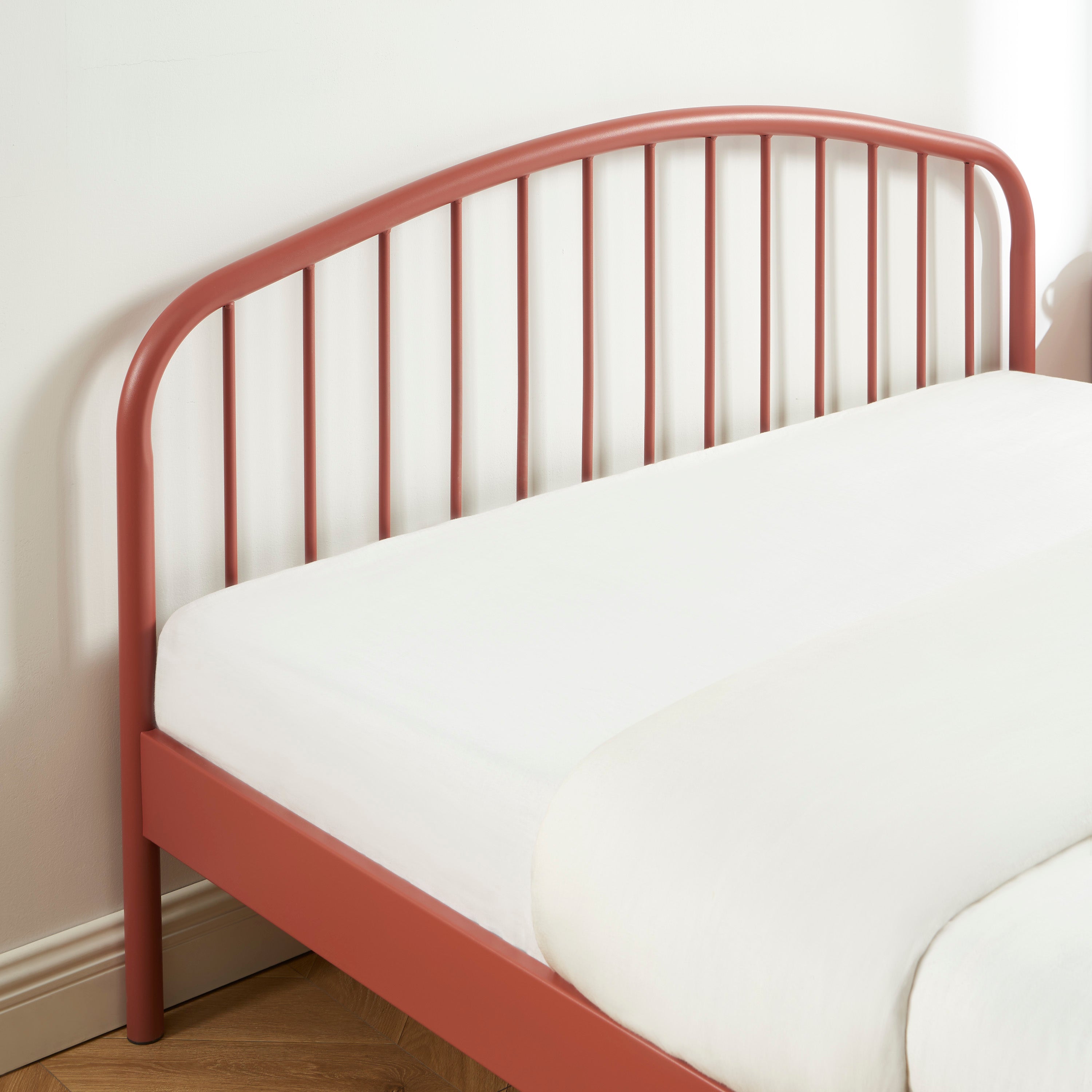 PANTONE® Metal Bed with Integrated Headboard and Slatted Base – Terracotta