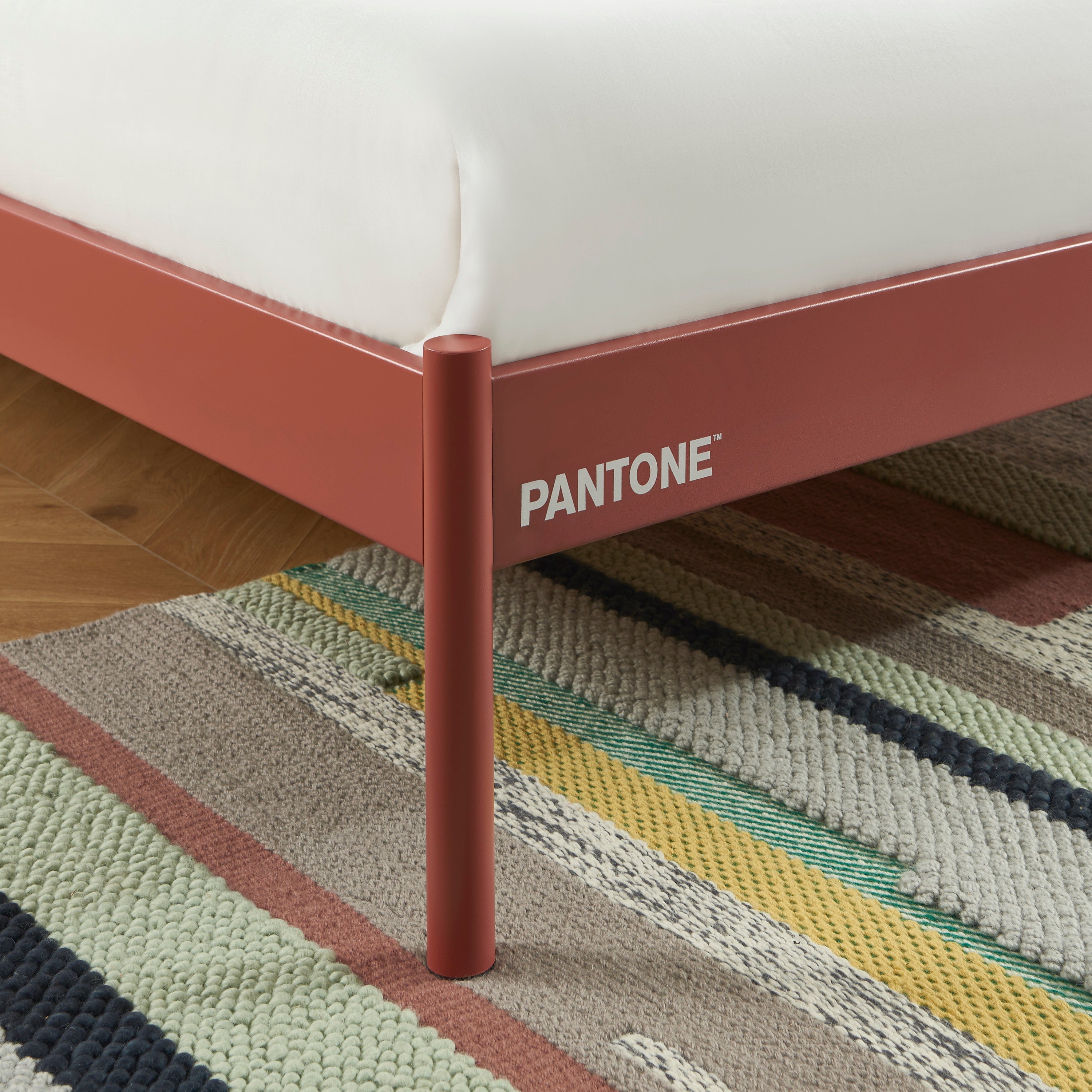 PANTONE® Metal Bed with Integrated Headboard and Slatted Base – Terracotta