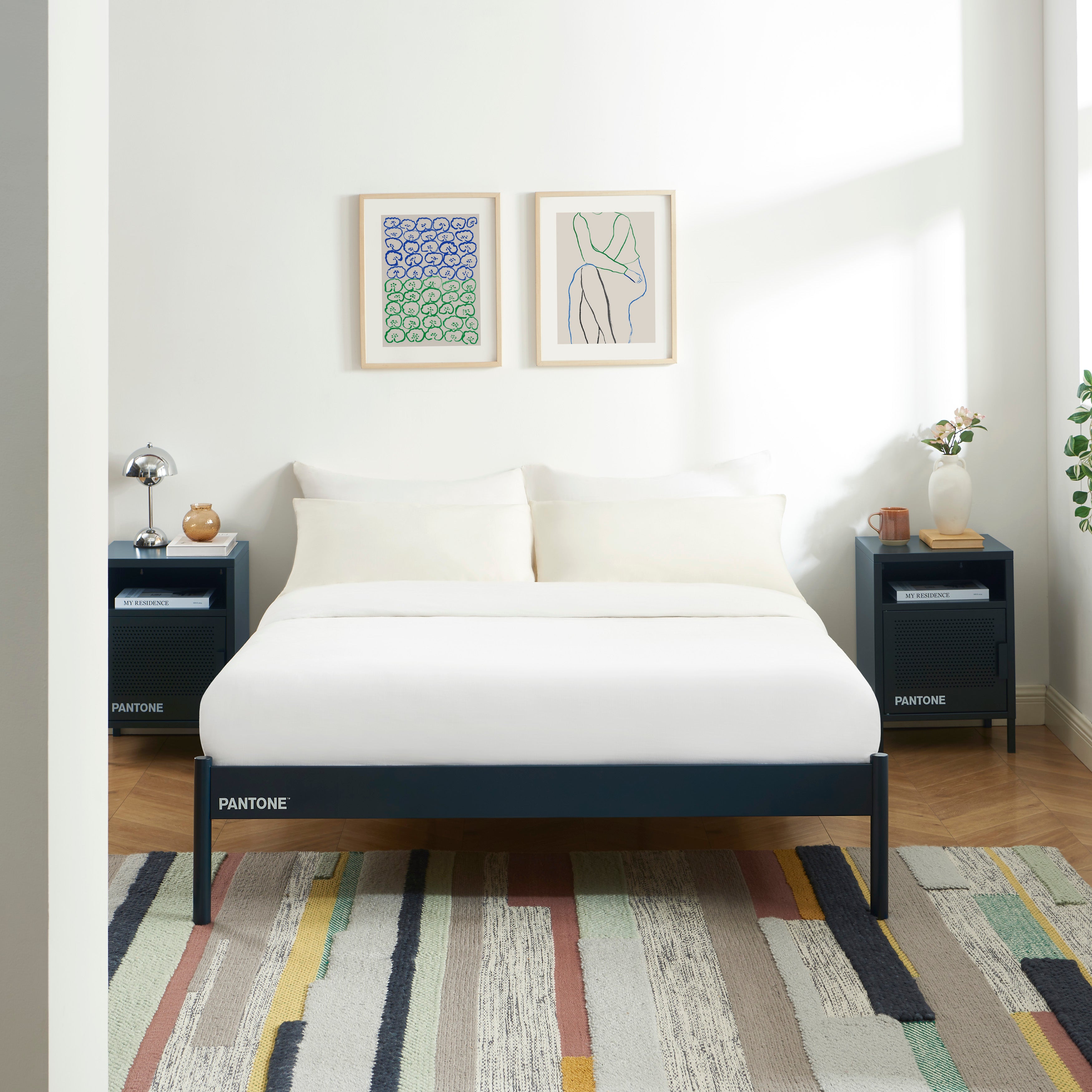 PANTONE® Metal Bed with Slatted Base – Midnight blue