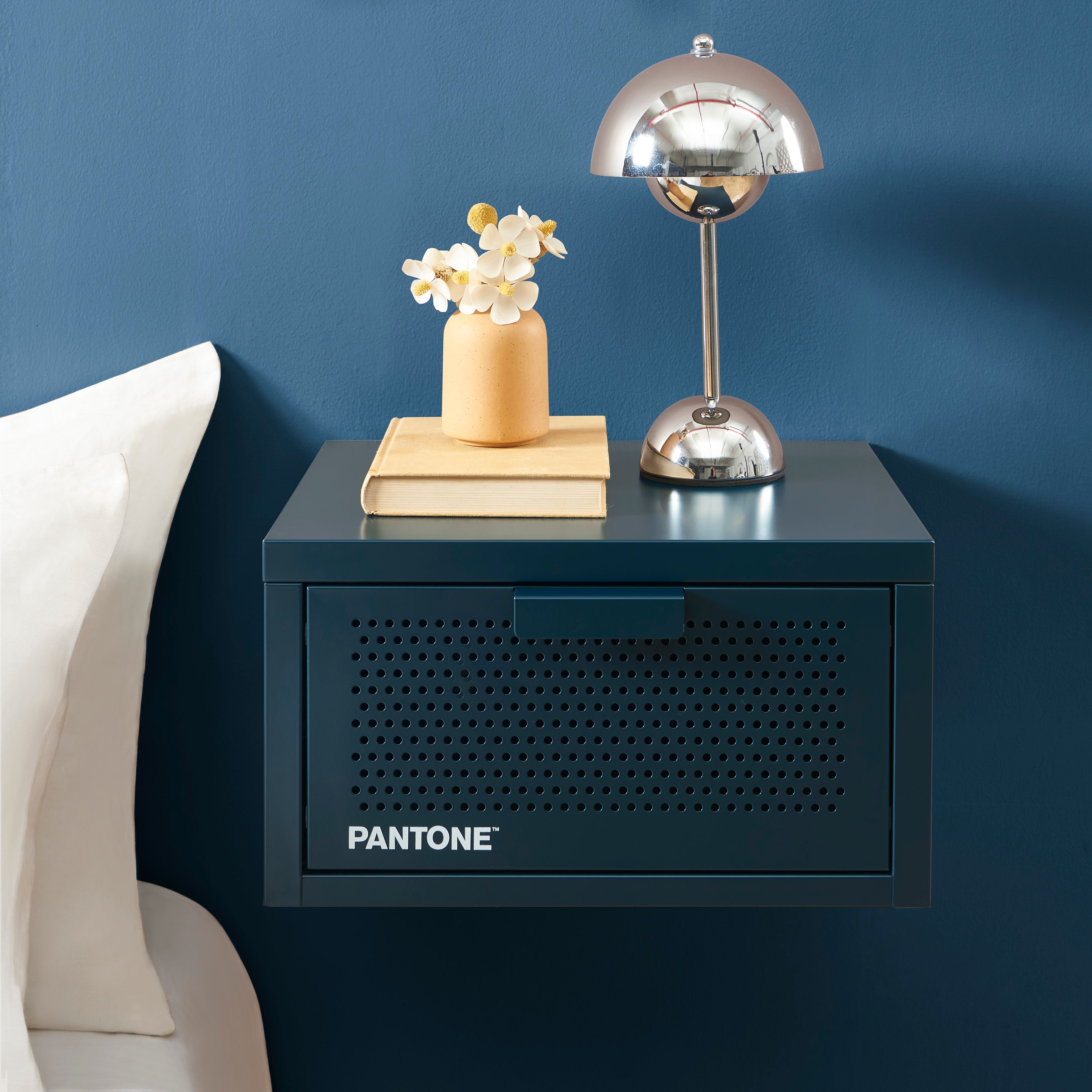 PANTONE® Metal Wall-Mounted Nightstand – Midnight blue