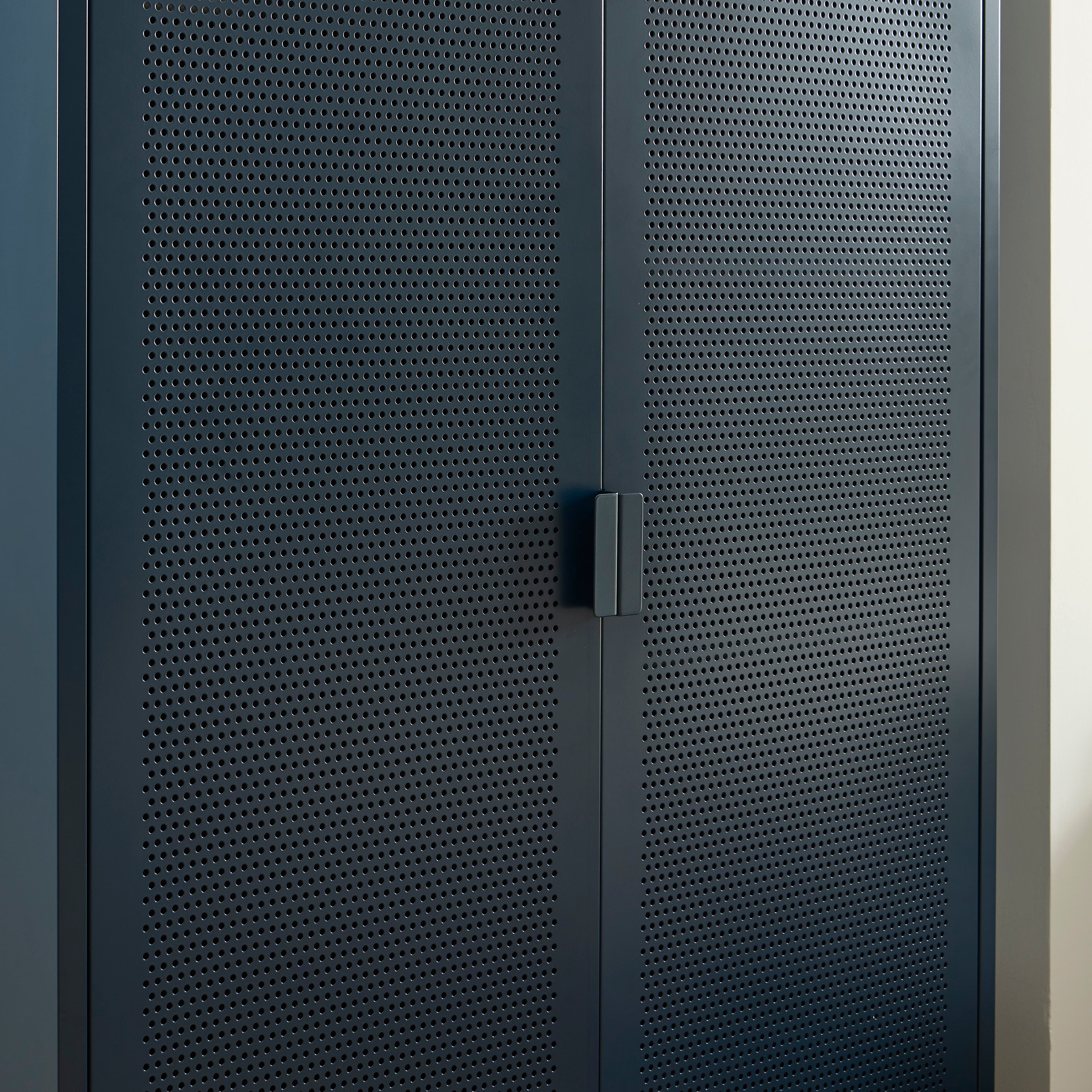 PANTONE® Metal 2-Door Wardrobe – Midnight blue