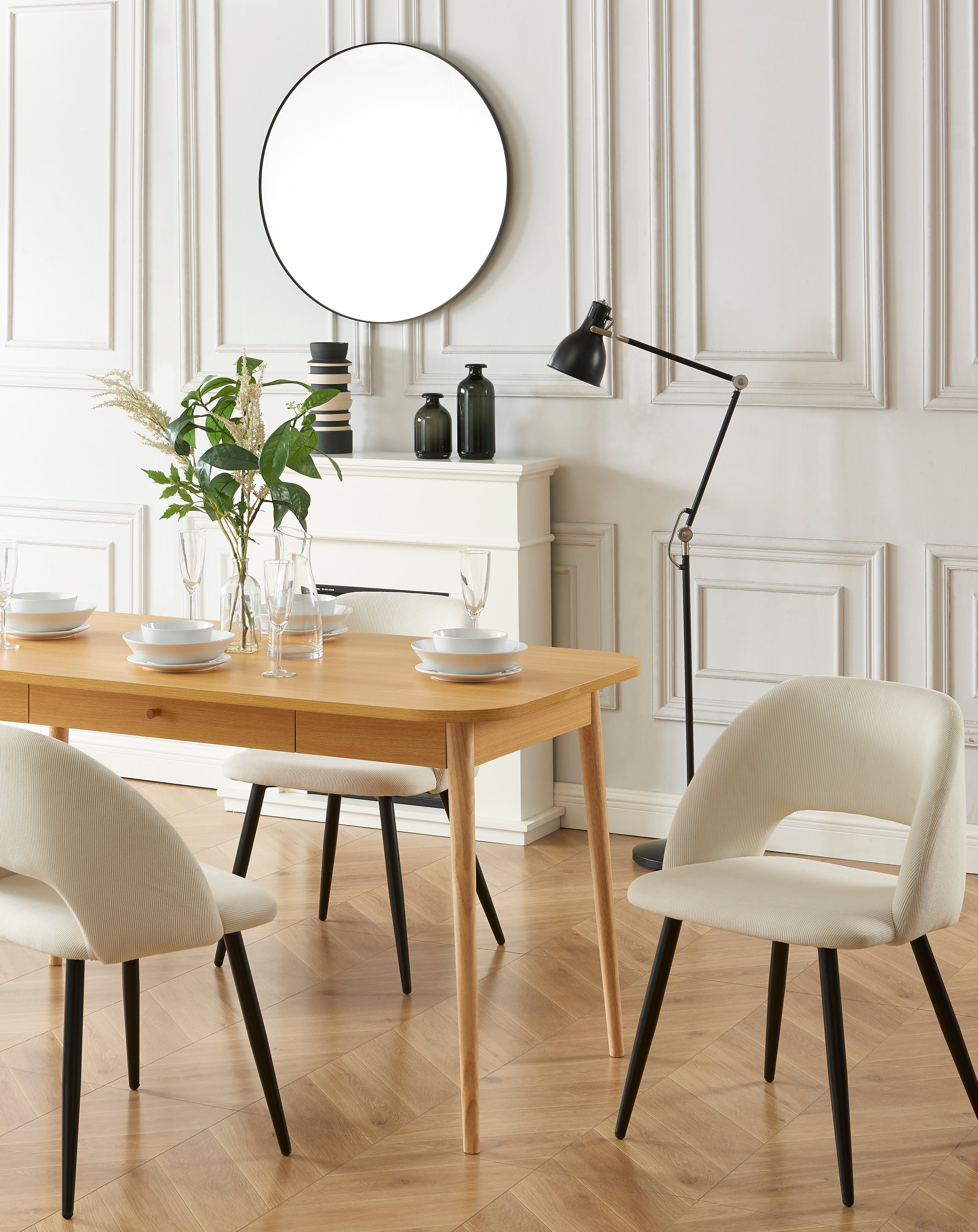 VINTAGE Set of 2 Retro-Style Dining Chairs – Beige