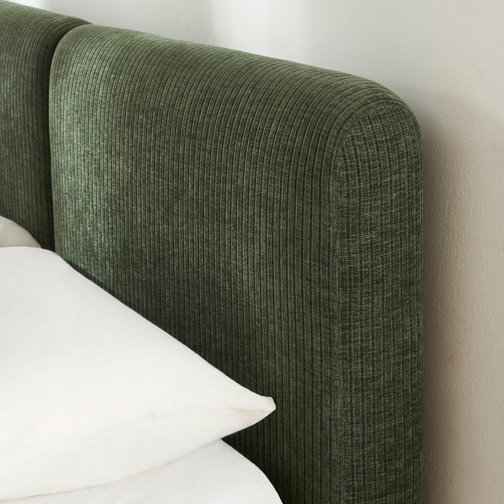 YOKA Upholstered Storage Bed with Slatted Base – Green