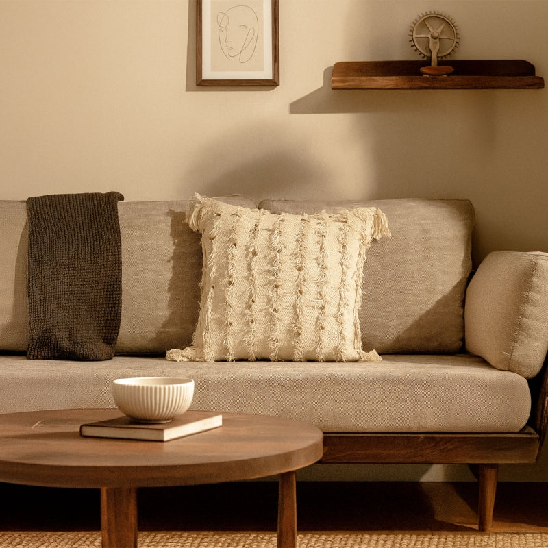 DOV 18"x18" square cushion
